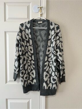 Debut Leopard Animal Print Open Front Long Cardigan Sweater Gray Small C9628